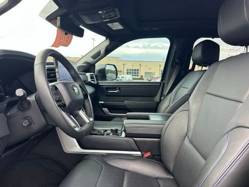 Used 2023 Toyota Tundra Platinum image 6