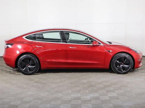 Used 2018 Tesla Model 3 Long Range image 19