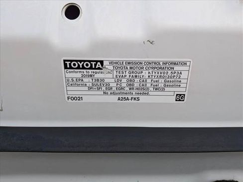 Used 2019 Toyota Camry XSE FWD image 25