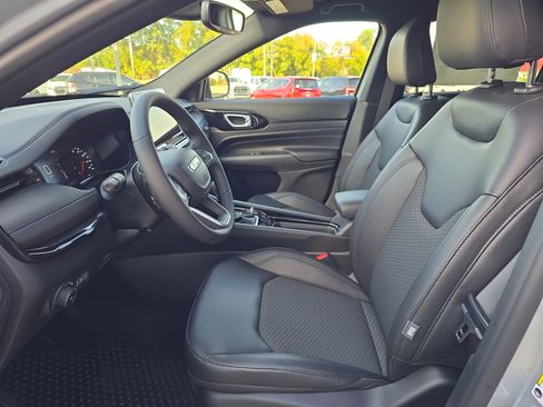 New 2026 Jeep Compass Latitude w/ Quick Order Package 29K image 8