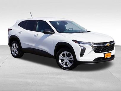 Used 2024 Chevrolet Trax LS w/ Driver Confidence Package