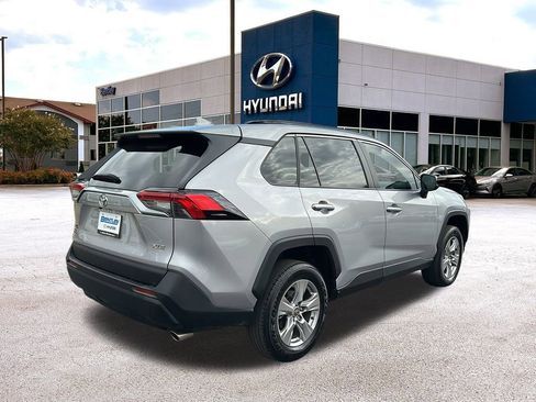 Used 2023 Toyota RAV4 XLE image 5