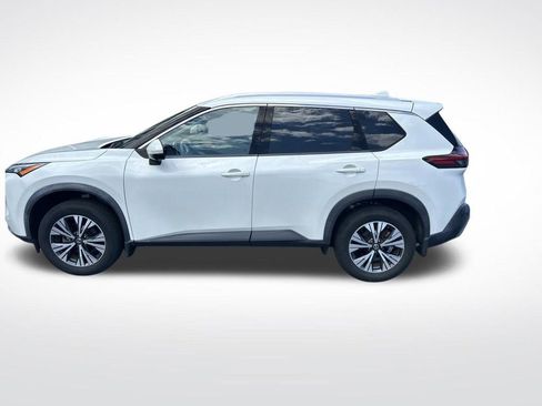 Certified 2021 Nissan Rogue SV w/ Premium Package FWD image 2