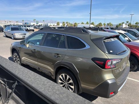 Certified 2025 Subaru Outback Limited AWD/4WD image 32