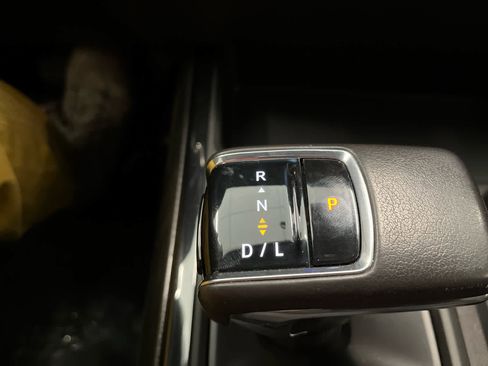 Used 2022 Chevrolet Silverado 1500 ZR2 image 29