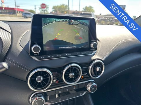 Used 2025 Nissan Sentra SV FWD image 15