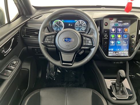 Certified 2025 Subaru Forester Touring w/ Touring Package AWD/4WD image 15