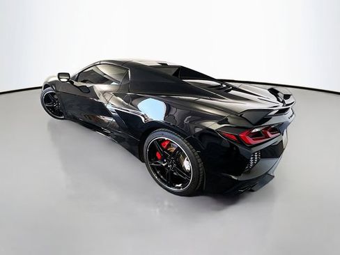 Used 2023 Chevrolet Corvette 2LT w/ Z51 Performance Package image 6