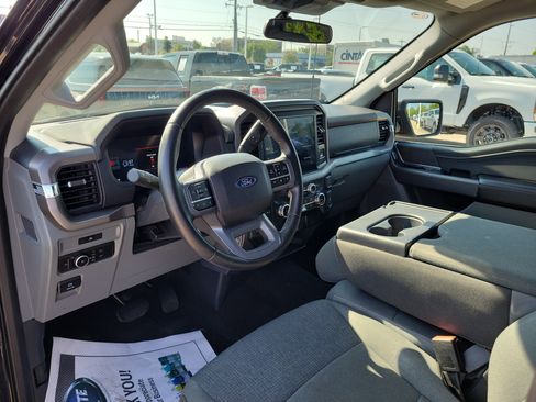 Used 2025 Ford F150 XLT w/ Equipment Group 301A Standard AWD/4WD image 17