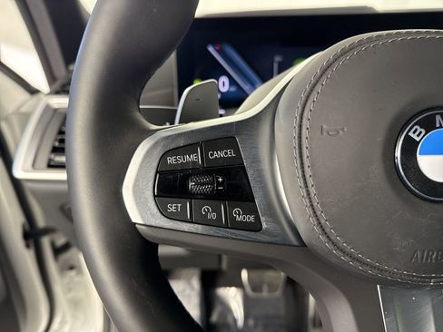 Used 2025 BMW X5 xDrive40i image 12