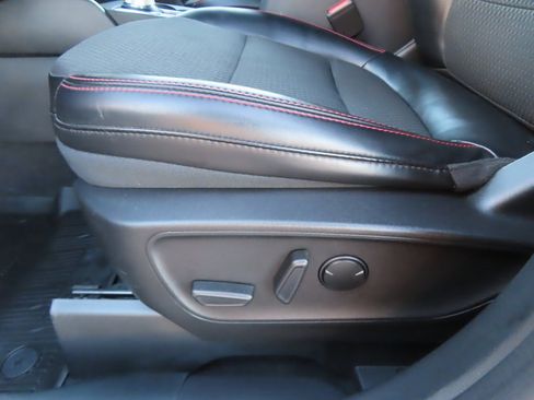 Used 2023 Ford Escape ST-Line Elite image 7