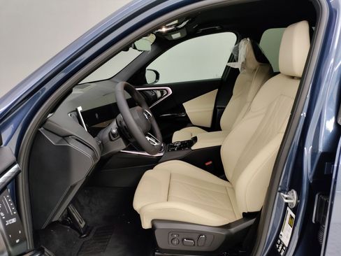 Used 2026 BMW X3 xDrive30 w/ M Sport Package AWD/4WD image 12