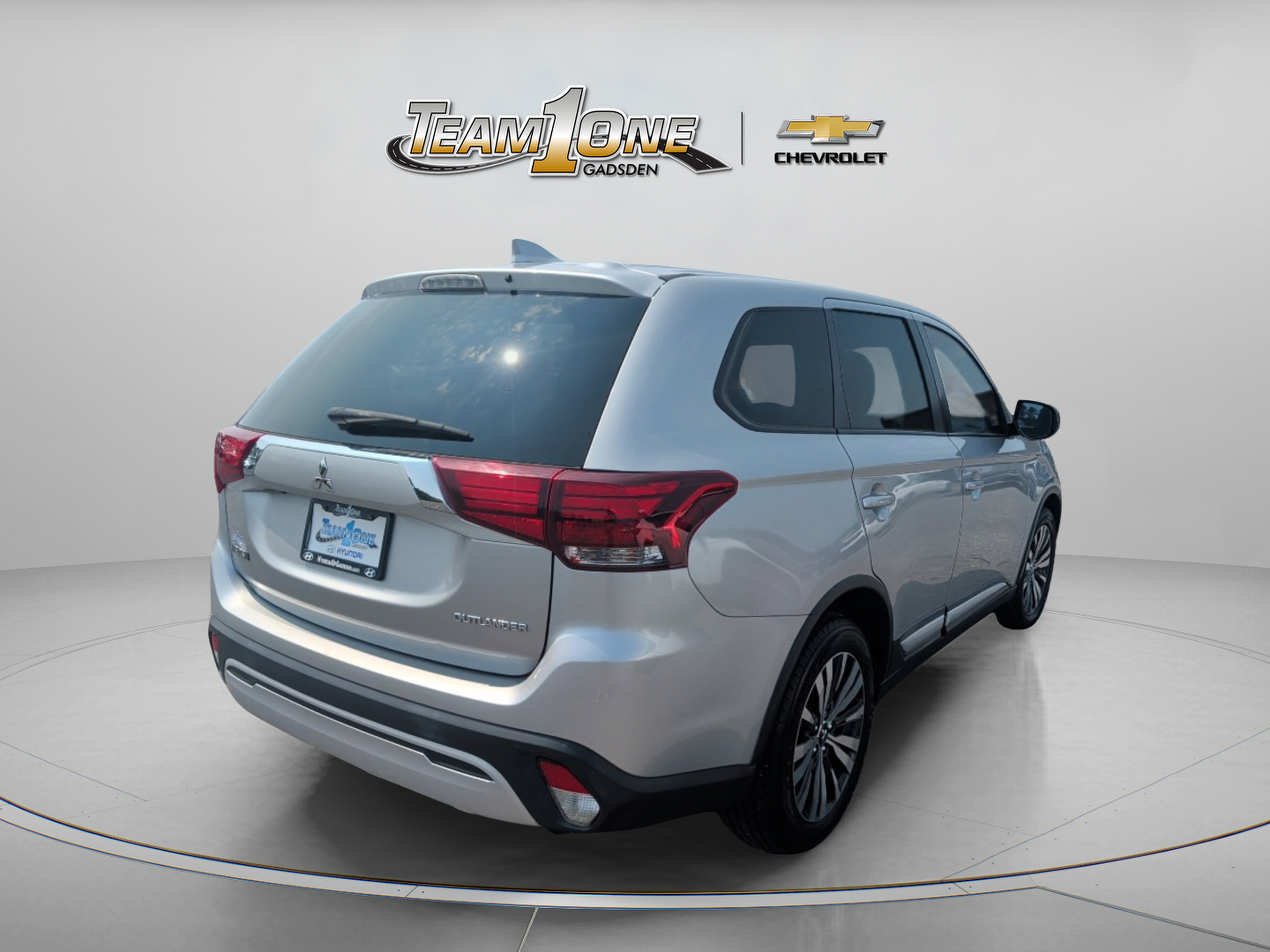 Used 2019 Mitsubishi Outlander ES AWD/4WD image 8