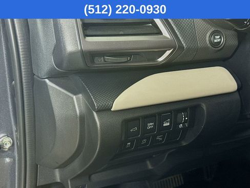 Used 2022 Subaru Forester Limited w/ Popular Package #2 AWD/4WD image 11