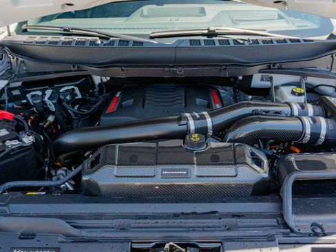 Used 2025 Ford F150 Raptor AWD/4WD image 34