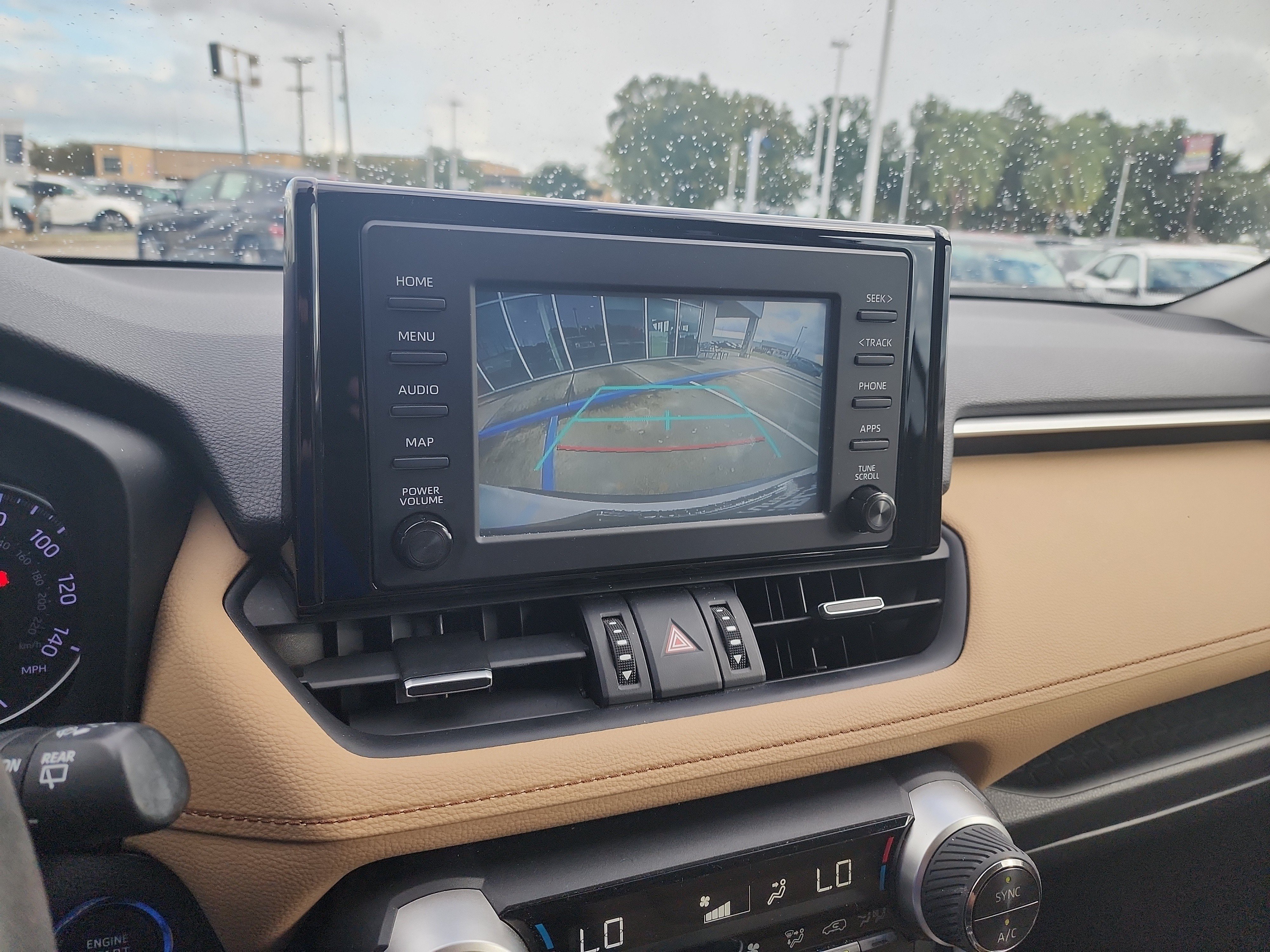 Used 2019 Toyota RAV4 XLE Premium FWD image 21
