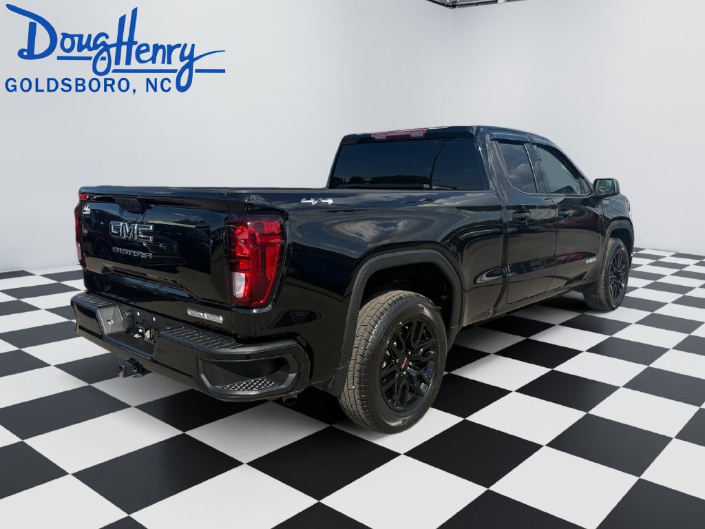 Used 2024 GMC Sierra 1500 Elevation w/ LPO, Elevation Black Package AWD/4WD image 5