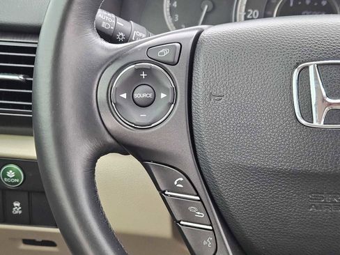 Used 2015 Honda Accord EX-L image 27