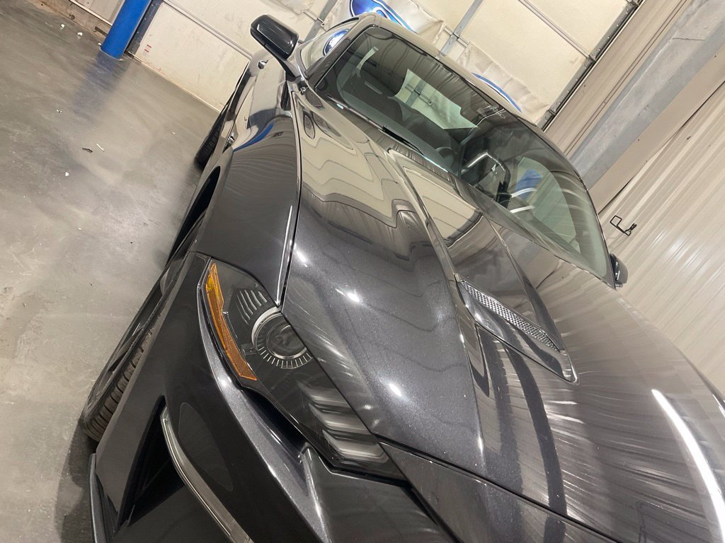 Used 2022 Ford Mustang GT Premium w/ Equipment Group 401A RWD image 3