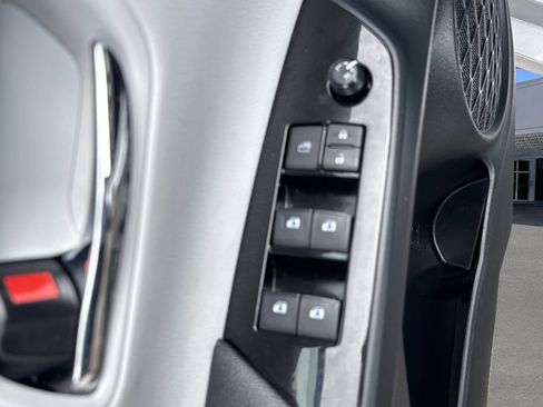 Used 2018 Toyota Prius Four w/ Advanced Technology Package FWD image 17
