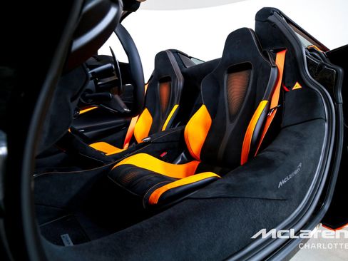 New 2026 McLaren 750S Spider RWD image 13