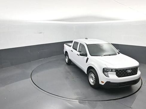 New 2026 Ford Maverick XL FWD image 22