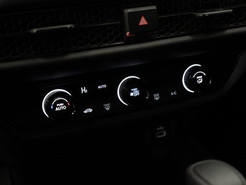 Certified 2024 Honda HR-V LX image 21