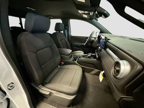 New 2026 Chevrolet Colorado LT image 30