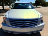 Used 2006 Cadillac DTS image 2