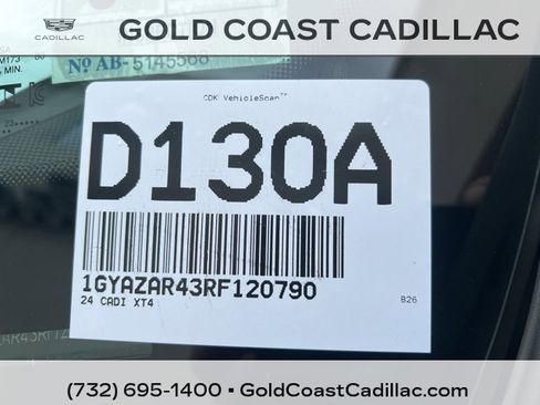 Certified 2024 Cadillac XT4 Luxury w/ Cold Weather Package image 25