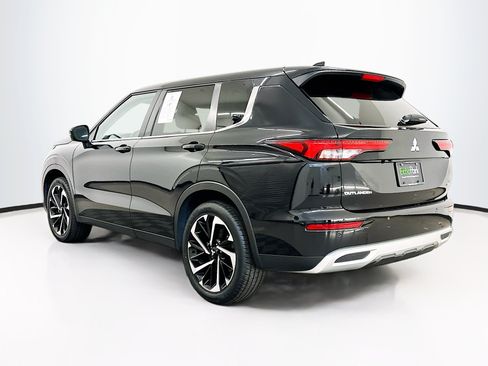 Used 2024 Mitsubishi Outlander SE AWD/4WD image 5