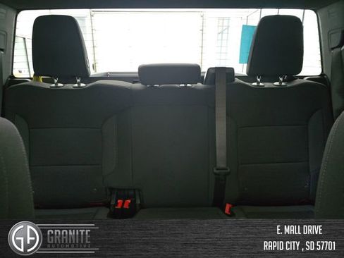 New 2026 GMC Sierra 1500 SLE image 37