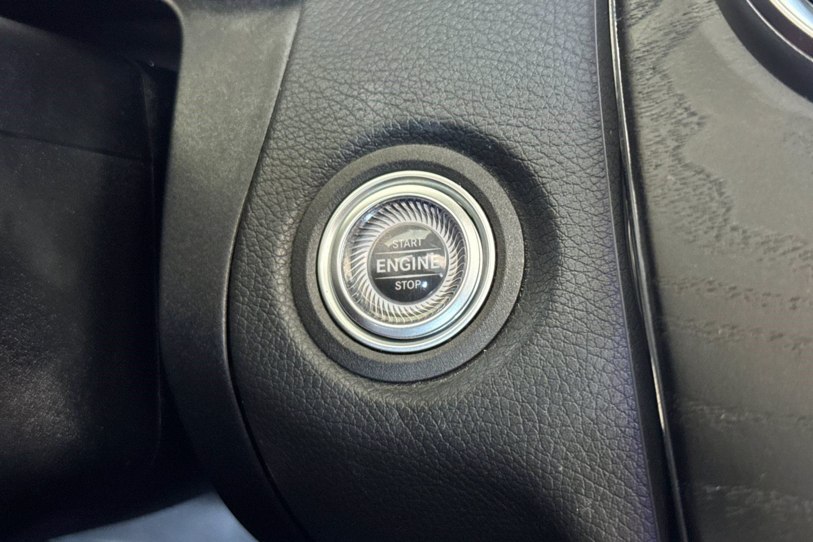 Used 2022 Mercedes-Benz C 300 Cabriolet image 16