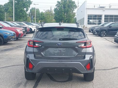 Used 2024 Subaru Crosstrek 2.5i Limited w/ Crosstrek Mirror Package AWD/4WD image 7