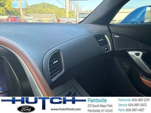 Used 2015 Chevrolet Corvette Z06 w/ Z07 Performance Package RWD image 32