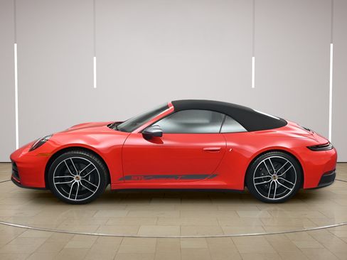 Certified 2026 Porsche 911 Carrera T RWD image 2