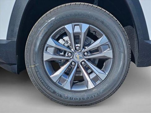 New 2026 Chevrolet Equinox LT image 11