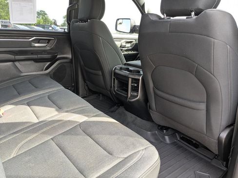 Used 2021 RAM 1500 Big Horn AWD/4WD image 16