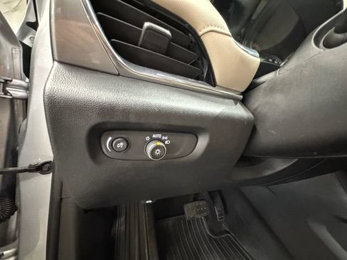 Used 2022 Chevrolet Traverse LS w/ Midnight/Sport Edition AWD/4WD image 22