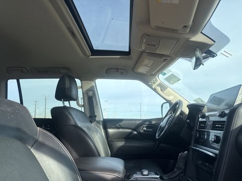 Used 2024 INFINITI QX80 Luxe image 25