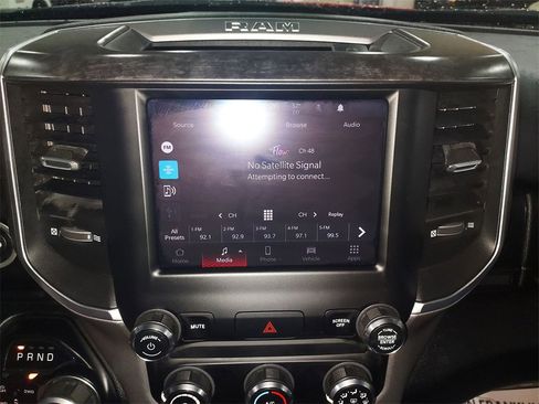 Used 2024 RAM 2500 Big Horn w/ Bed Utility Group image 22