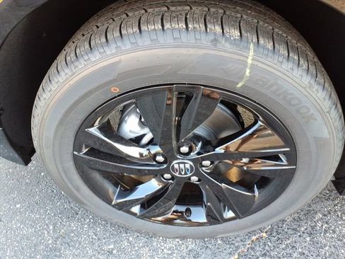 New 2026 Buick Encore GX Sport Touring image 13