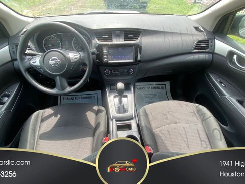 Used 2019 Nissan Sentra S FWD image 4