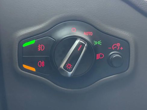 Used 2015 Audi Q5 3.0T Premium Plus w/ Technology Package image 12