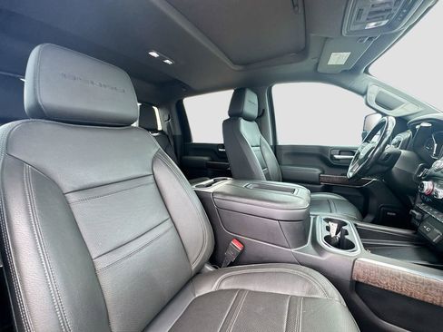 Used 2022 GMC Sierra 2500 Denali AWD/4WD image 30