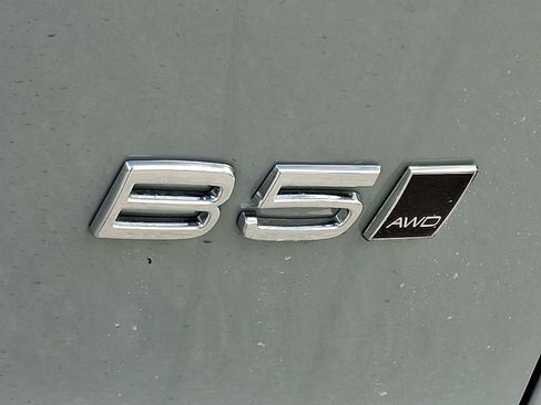 Used 2026 Volvo XC40 B5 Core w/ Climate Package AWD/4WD image 15