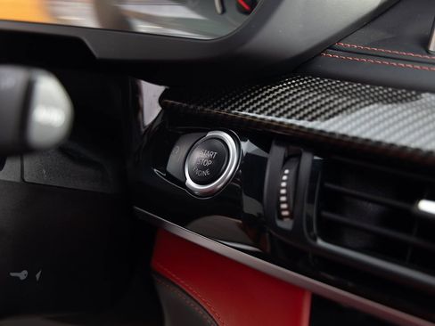 Used 2015 BMW X6 M image 26