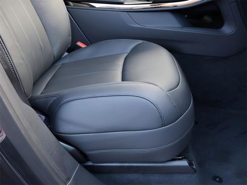 New 2026 Land Rover Range Rover Sport Dynamic SE image 11