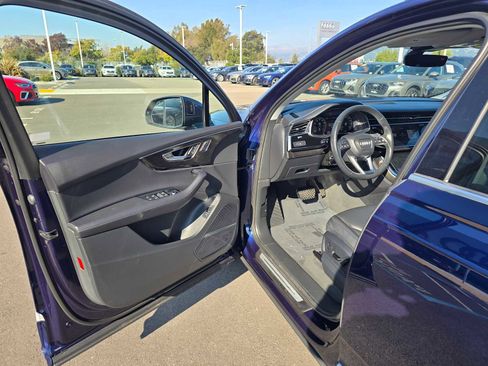 Used 2024 Audi Q7 3.0T Premium Plus image 21