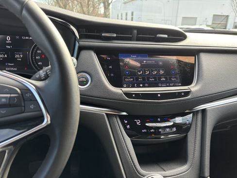 Used 2021 Cadillac XT5 Premium Luxury image 31